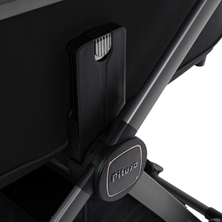 Коляска 2 в1  Pituso Mayla Plus короб+прогулка Black/Graphite MPLS/555-BLACK